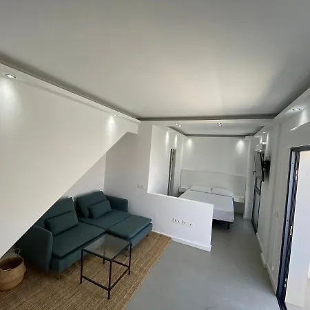 Loft En Torreon Frente Al Mar * Costa Adeje (Tenerife)